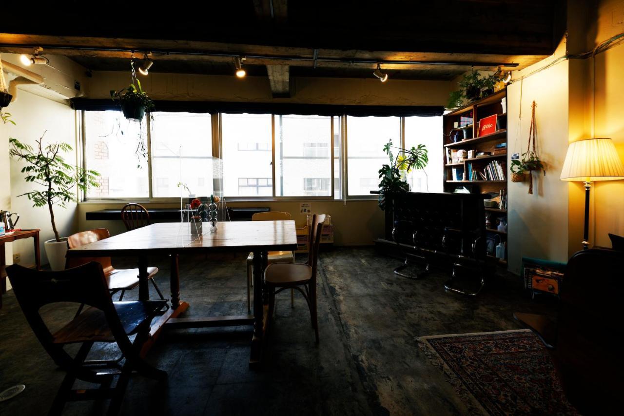 Fon-Su Bed&Breakfast Osaka Bagian luar foto