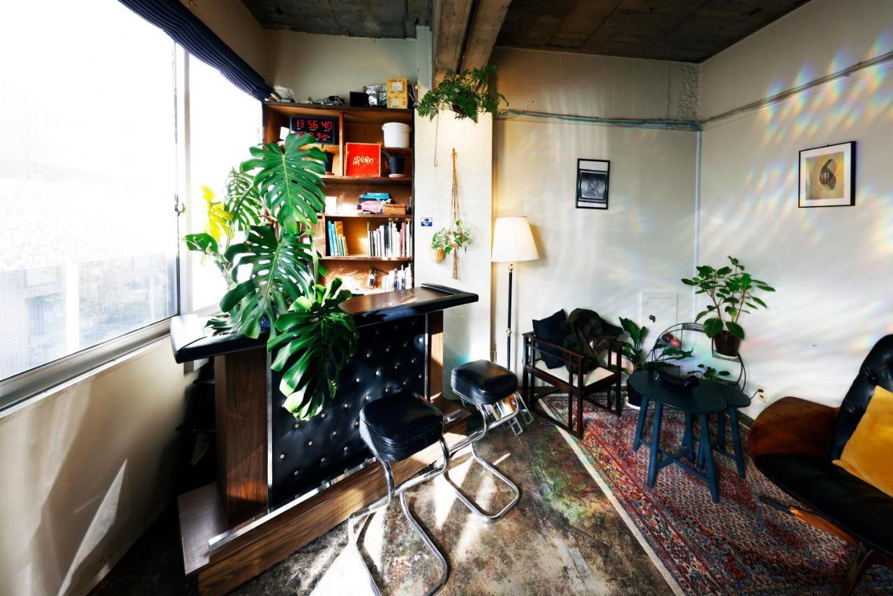 Fon-Su Bed&Breakfast Osaka Bagian luar foto